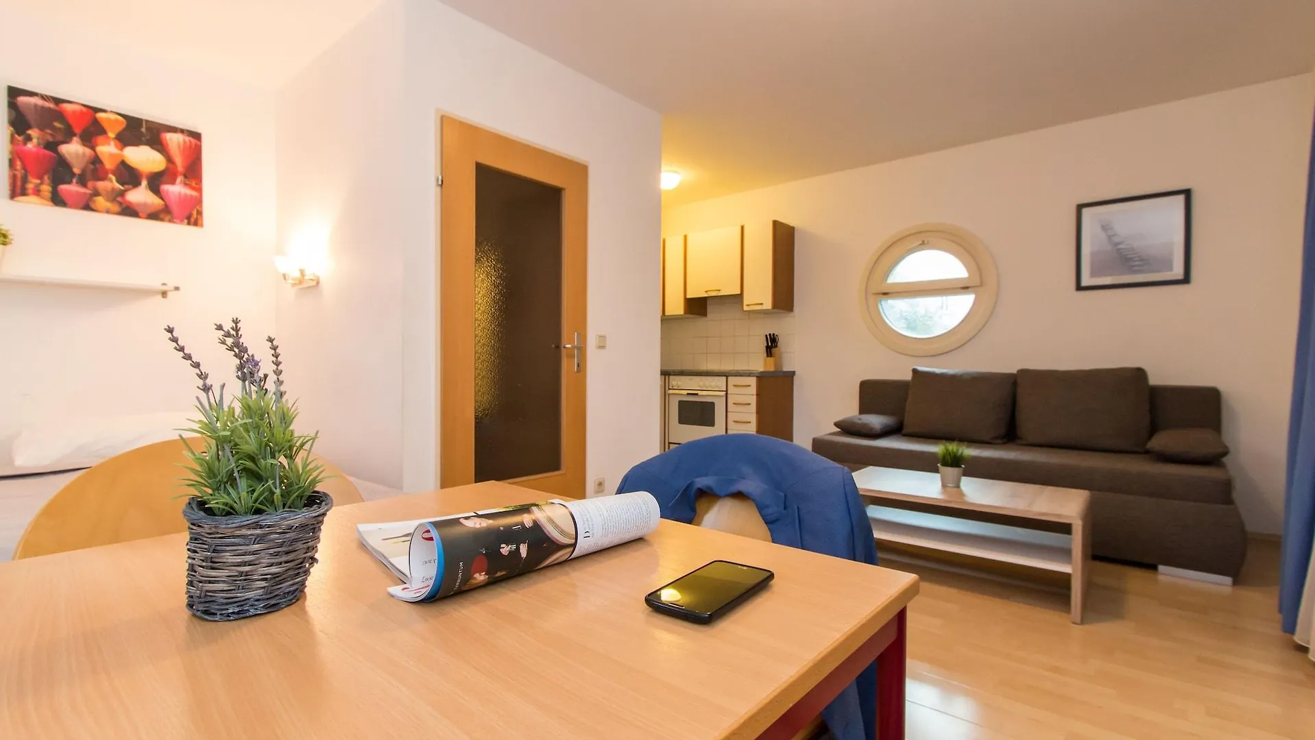 Apartament Apartmenthaus Hietzing I Contactless Check-In Viena Austria
