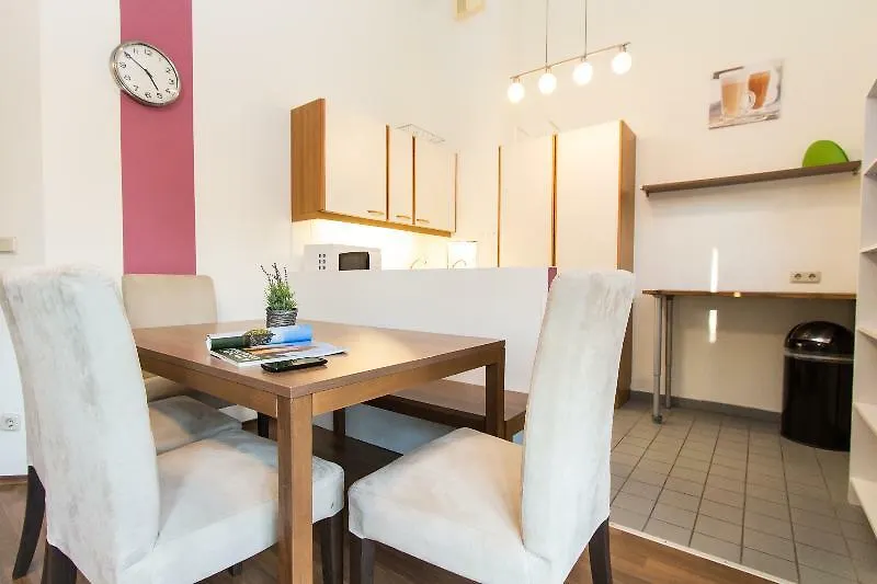 Apartament Apartmenthaus Hietzing I Contactless Check-In Viena