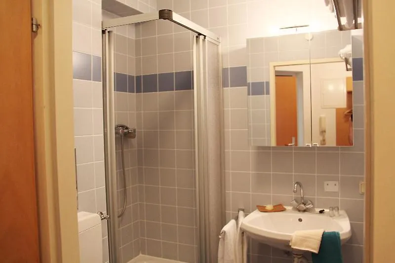 Apartament Apartmenthaus Hietzing I Contactless Check-In Viena